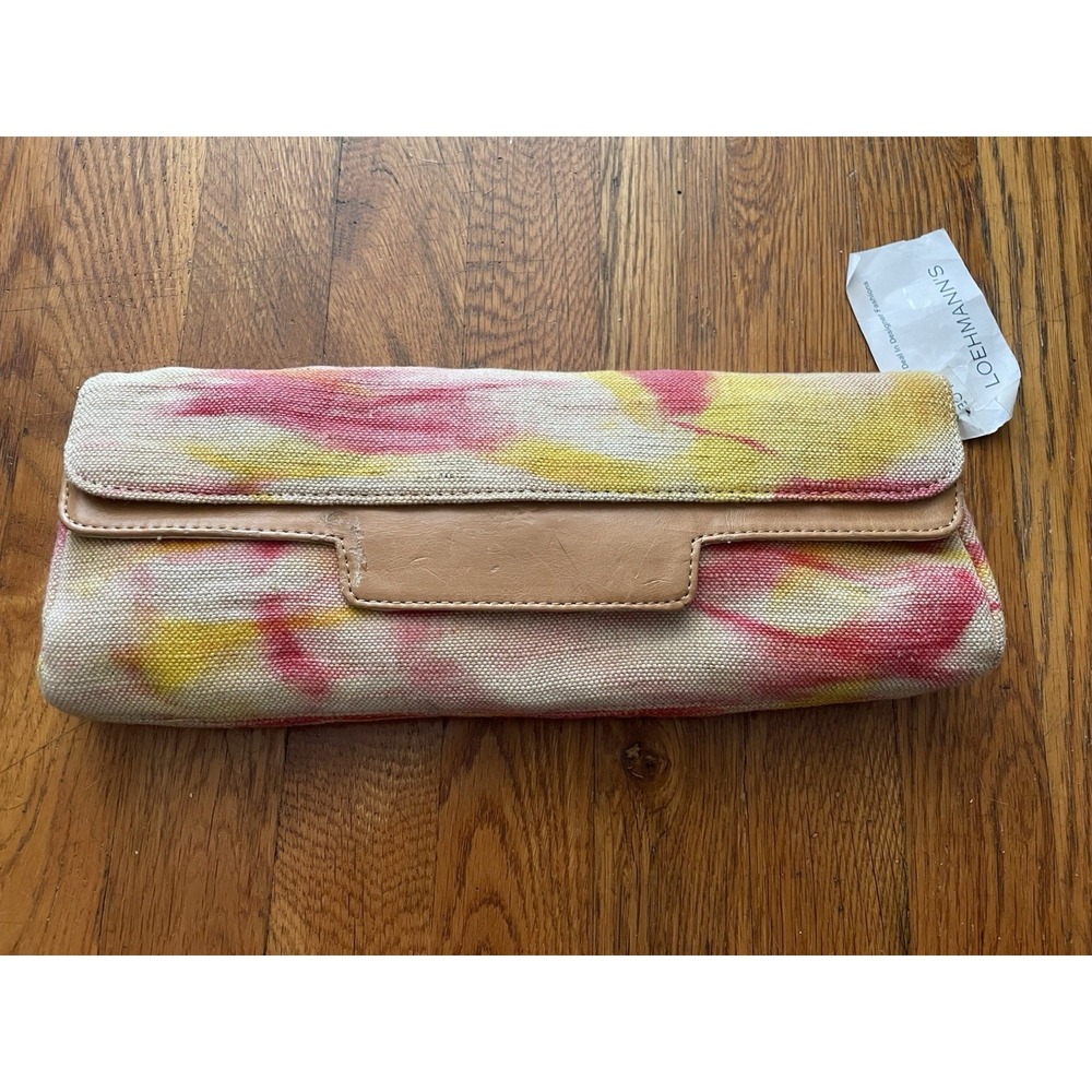 BCBG MAX AZRIA Women's Clutch Pastel Tie Dye  W/ Chain NWT *Flaw BCBG Handbag